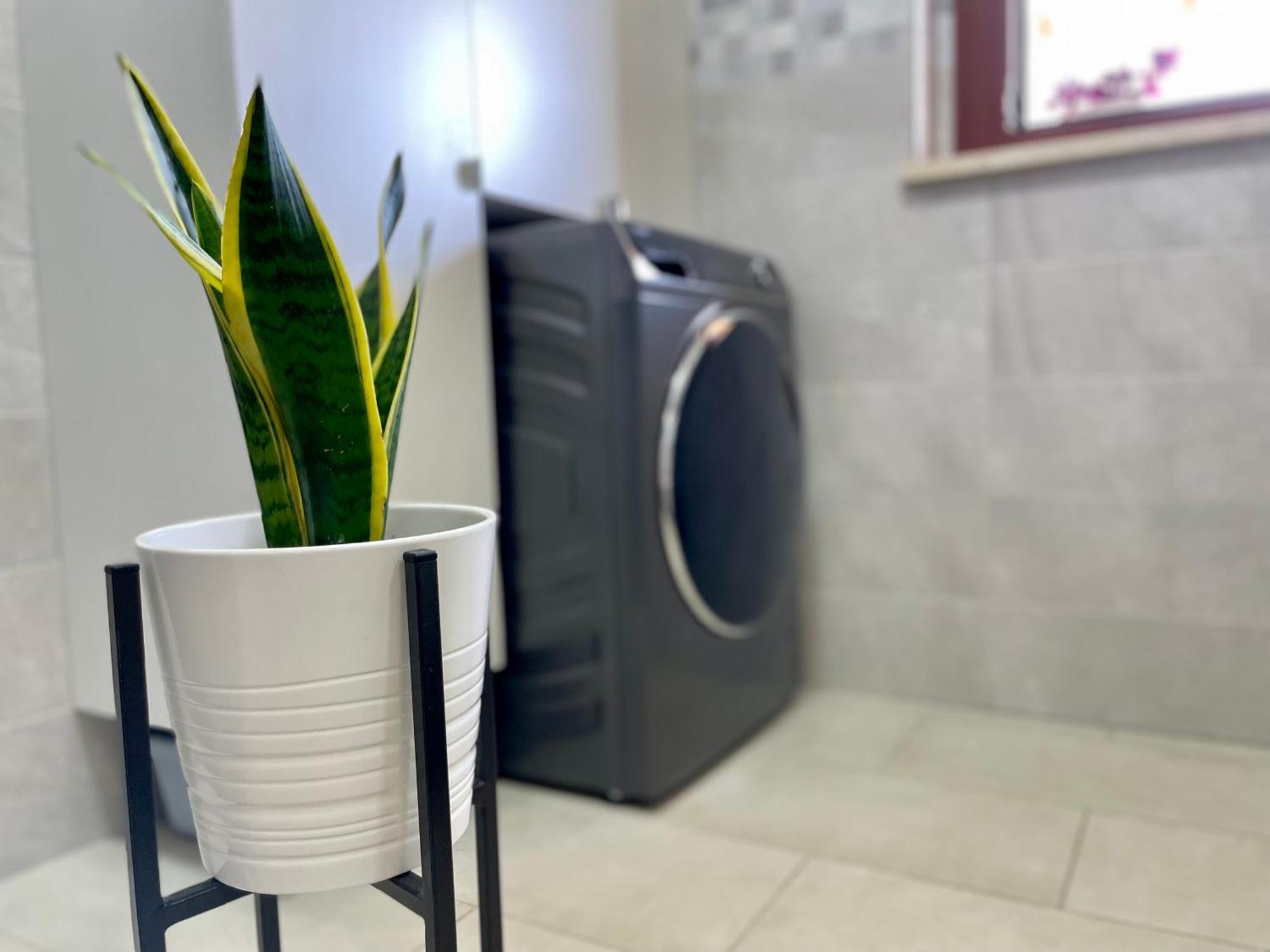 Greenchill House - West * Roma